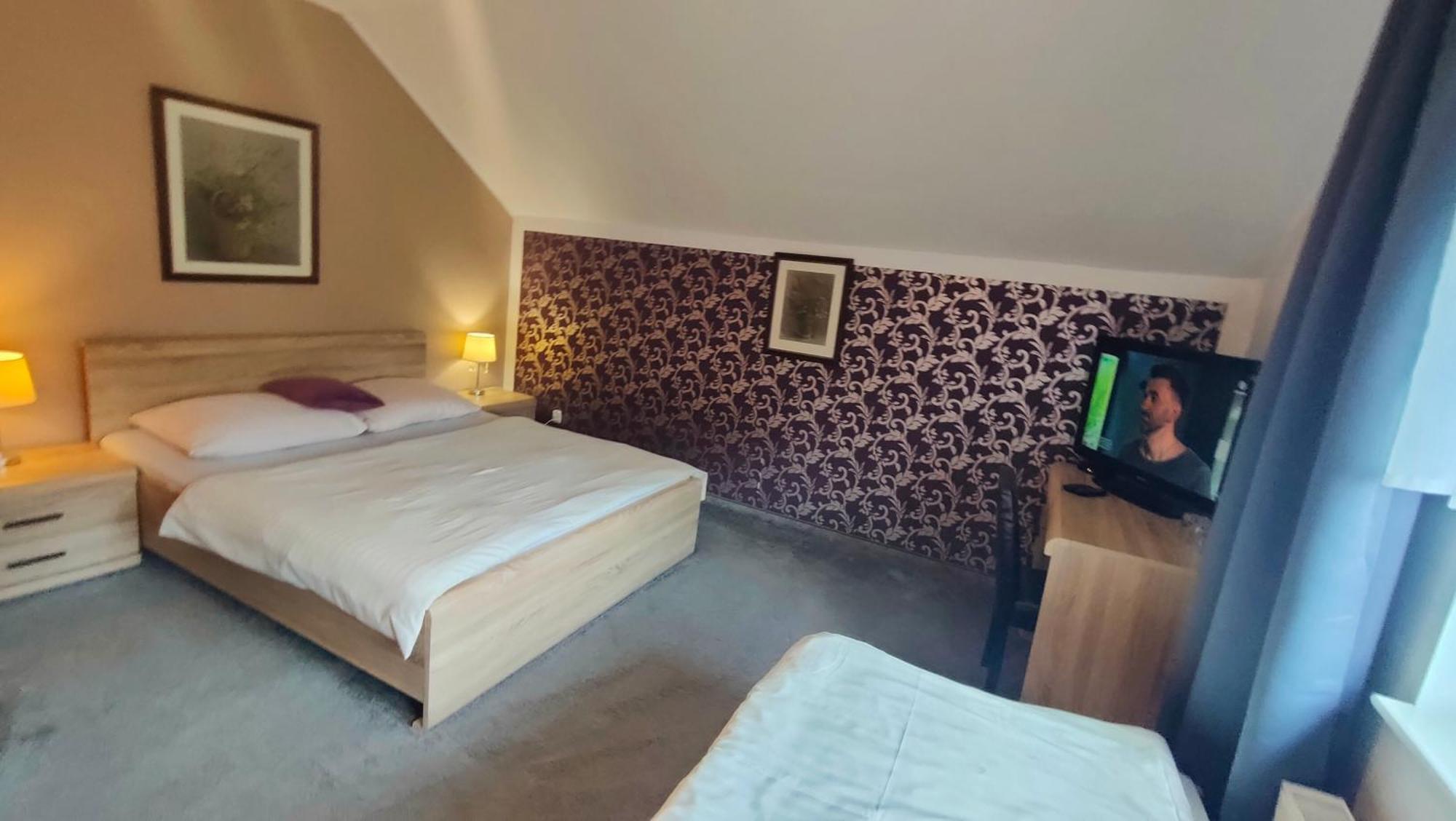 Noclegi U Maxa Niewierz Zimmer foto